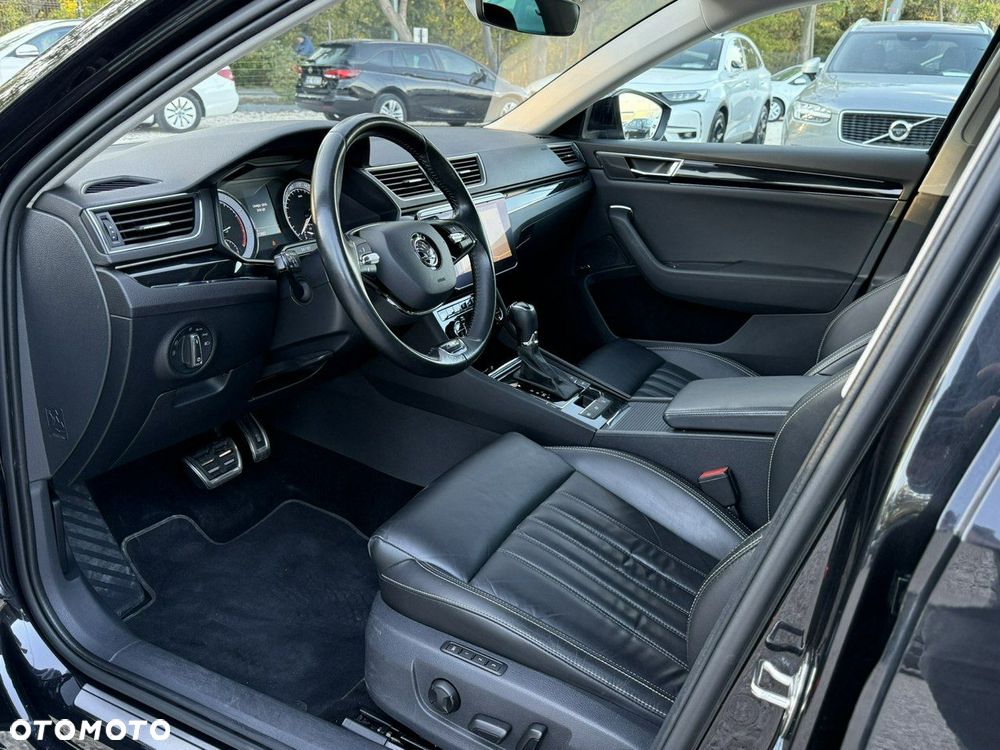 Skoda Superb 2.0 TSI L&K DSG - 11