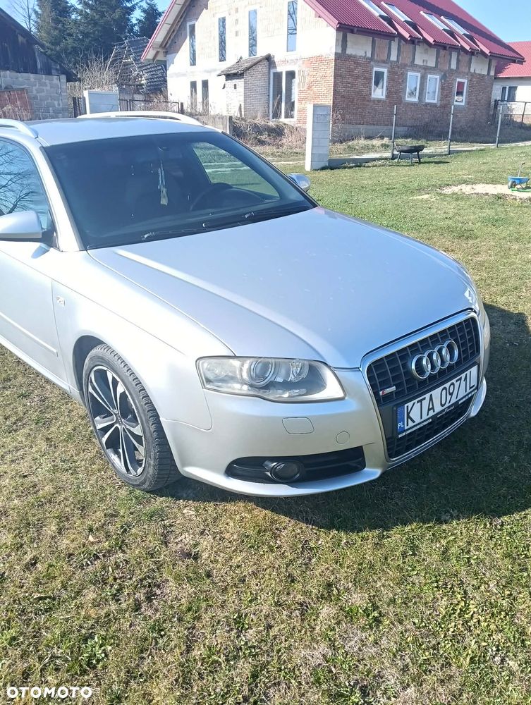 Audi A4 Avant 2.0 TDI DPF quattro - 1