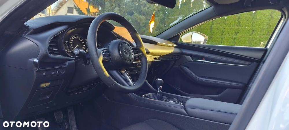 Mazda 3 e-SKYACTIV-G 150 M HYBRID NAGISA - 12