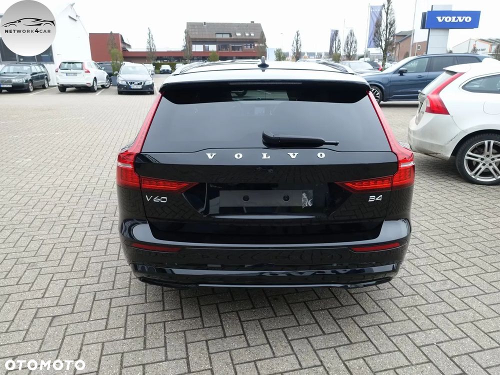 Volvo V60 B4 B DKG Ultra Dark - 4