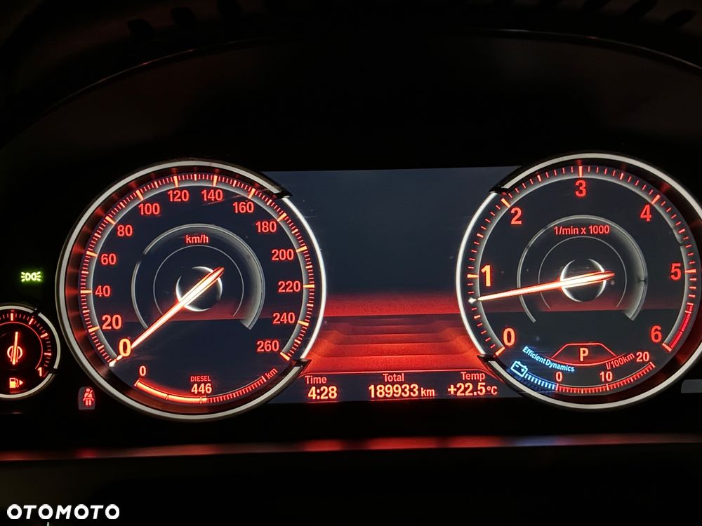 BMW X5 xDrive40d - 10