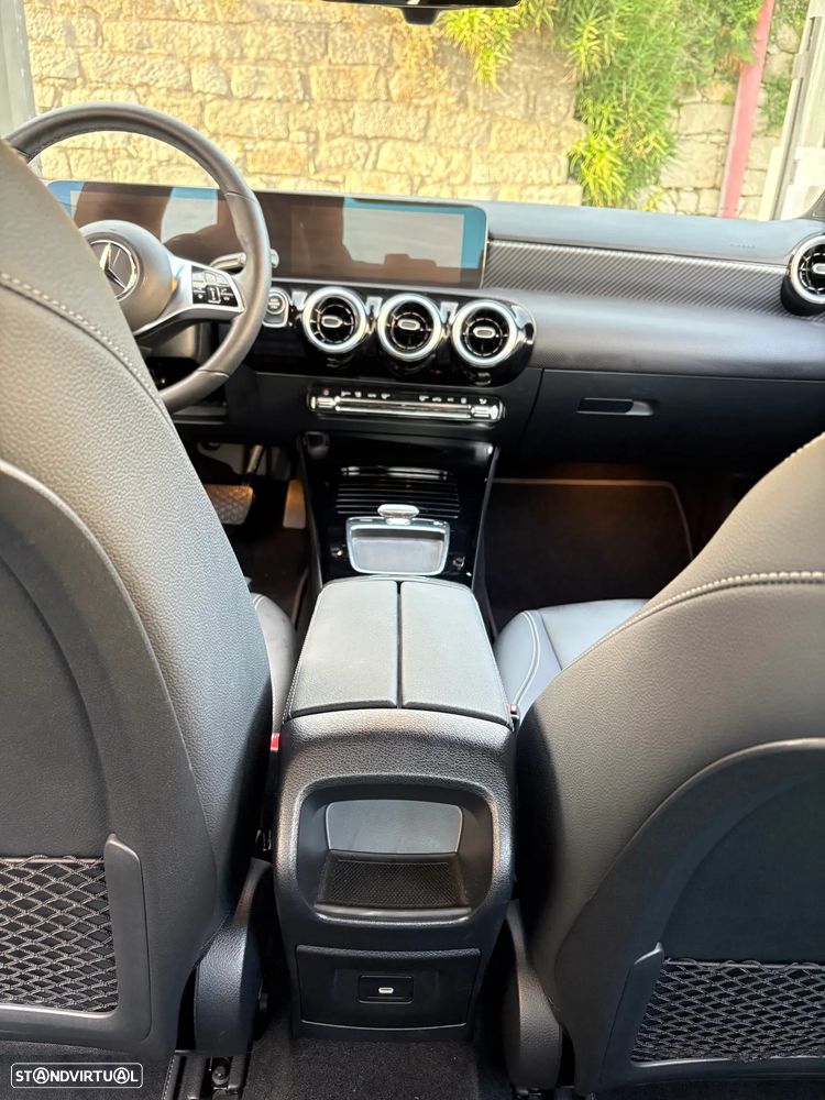 Mercedes-Benz A 250 Limousine e 8G-DCT Progressive Advanced - 10