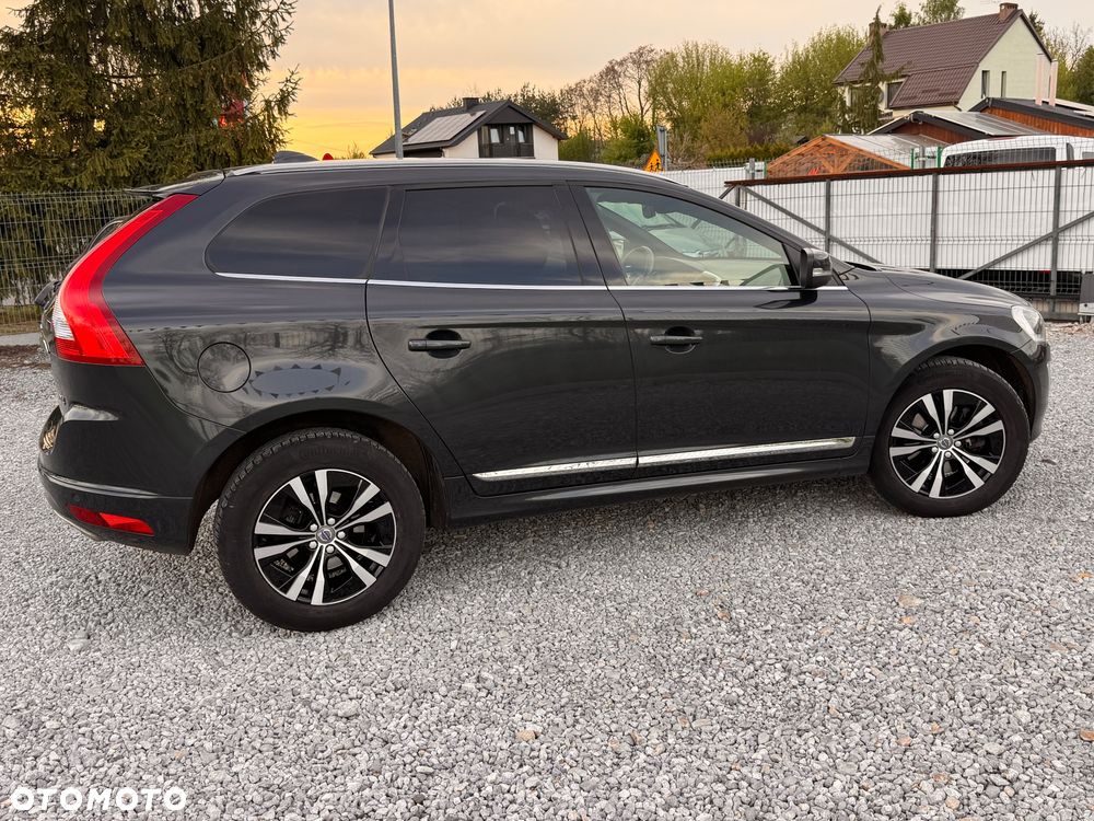 Volvo XC 60 D4 Summum - 4