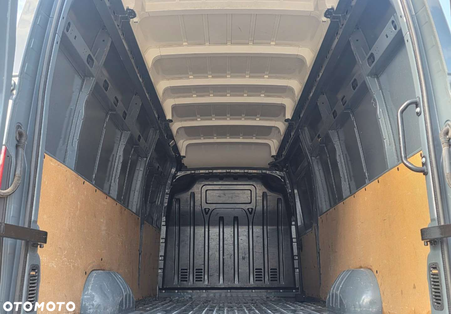 Renault Master - 24