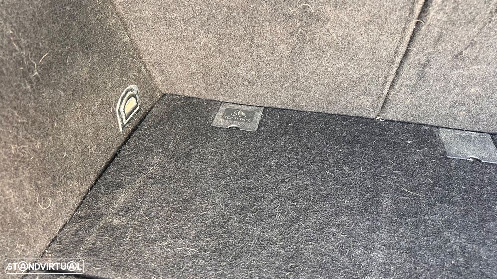 VW Golf Variant 1.6 TDi Confortline - 20