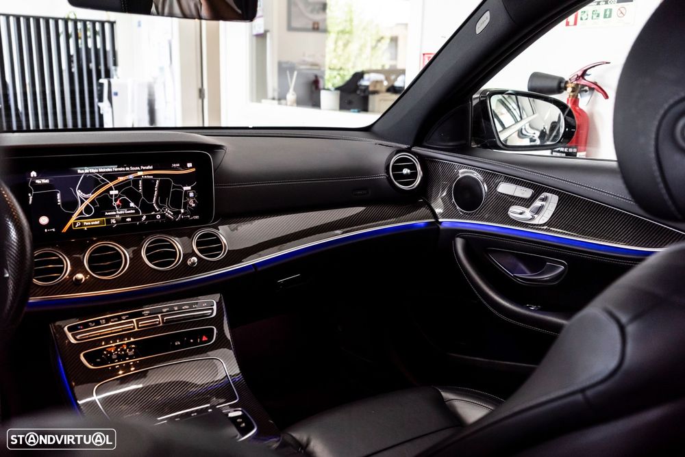 Mercedes-Benz E 300 - 15