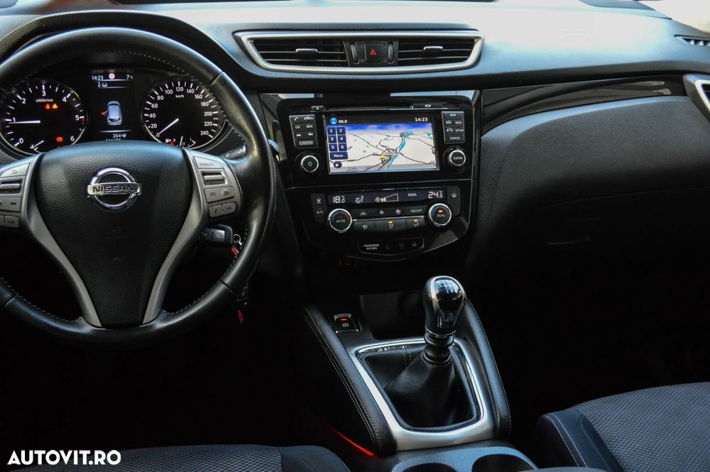 Nissan Qashqai 1.5 DCI N-Connecta - 30