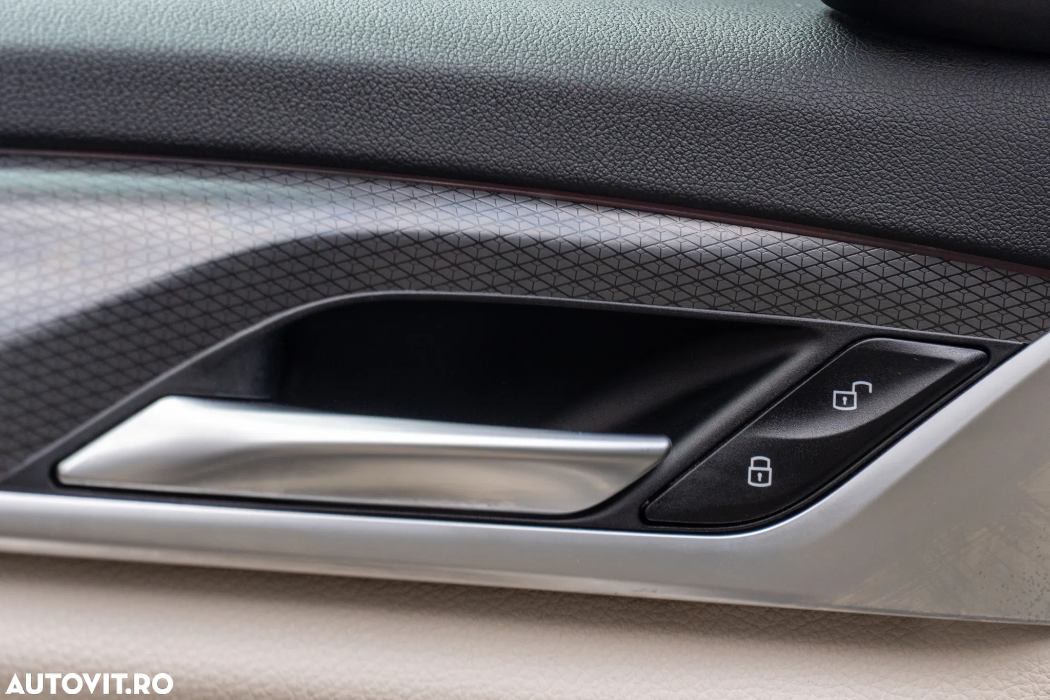 BMW Seria 5 530e xDrive AT PHEV - 19