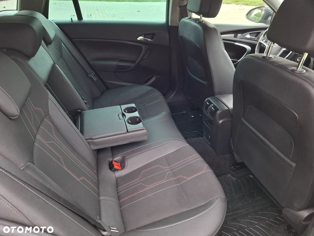 Opel Insignia 2.0 CDTI Sports Tourer 150 Jahre - 8