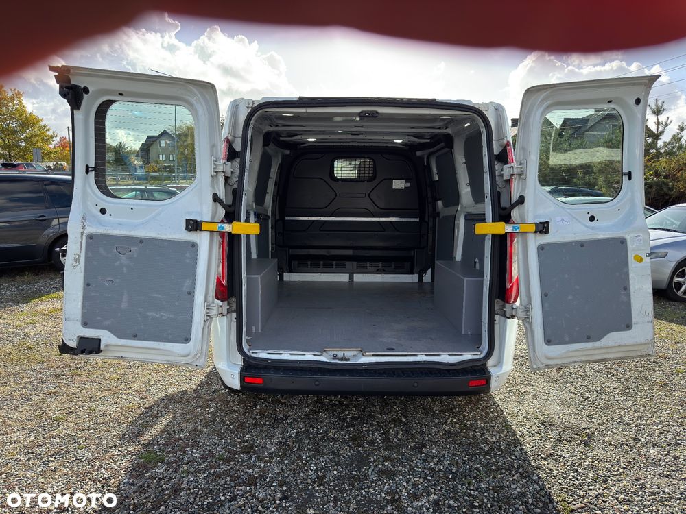 Ford Transit Custom - 18