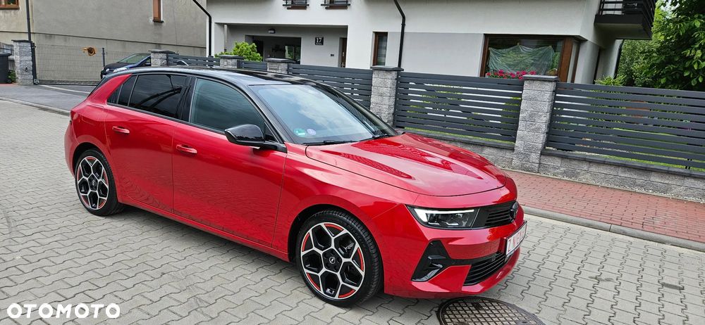 Opel Astra 1.6 T Plug-in Hybrid GS - 11