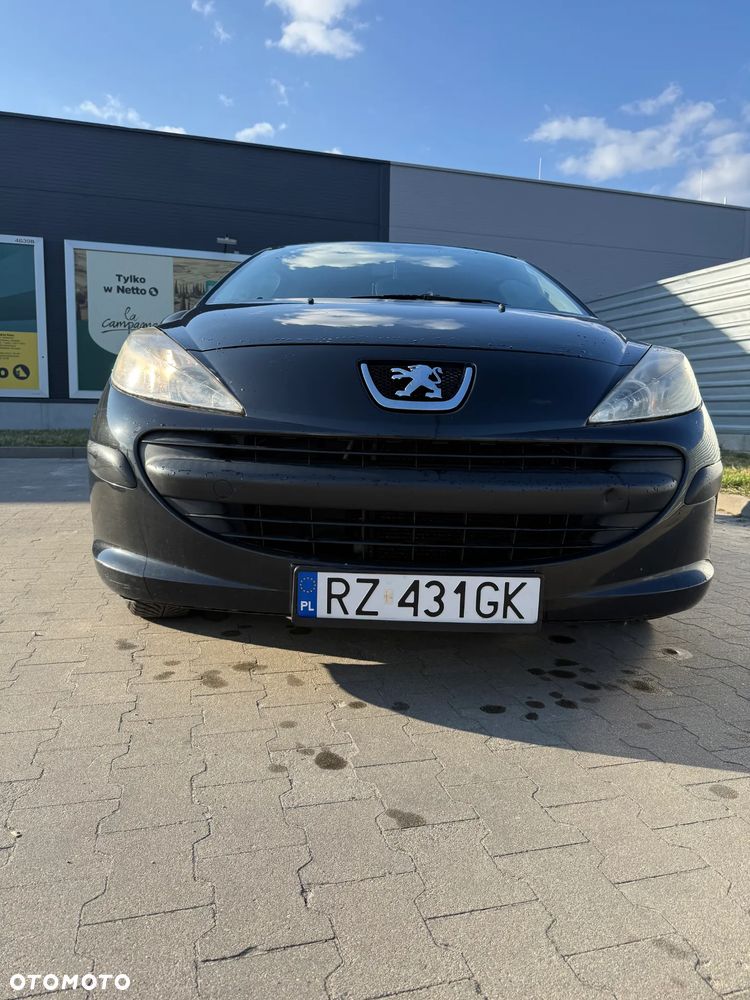 Peugeot 207 - 6