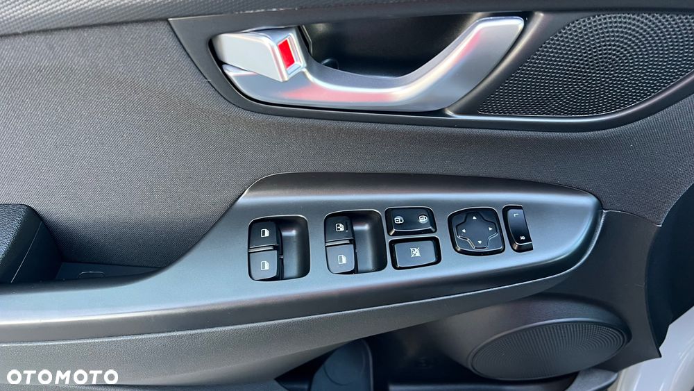 Hyundai Kona 1.6 CRDi 48V-Hybrid Select - 11