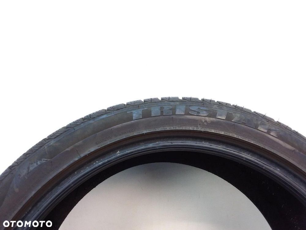 OPONA ZIMOWE TRISTAR SNOWPOWER UHP 245/40R20 - 4