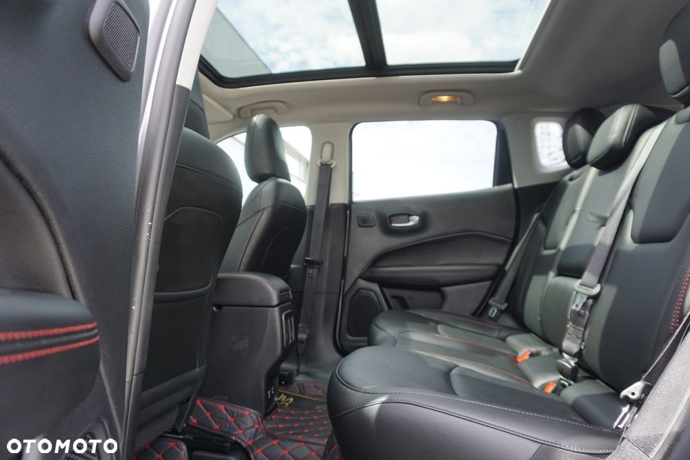 Jeep Compass 2.0 MultiJet Active Drive Low Automatik Trailhawk - 38