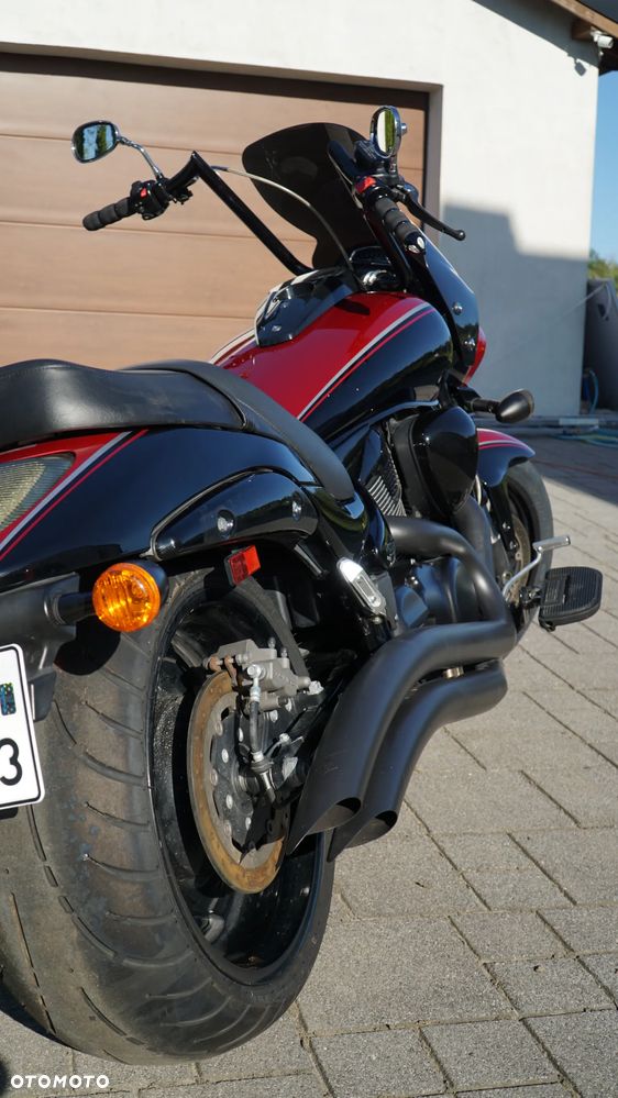 Suzuki Intruder - 23