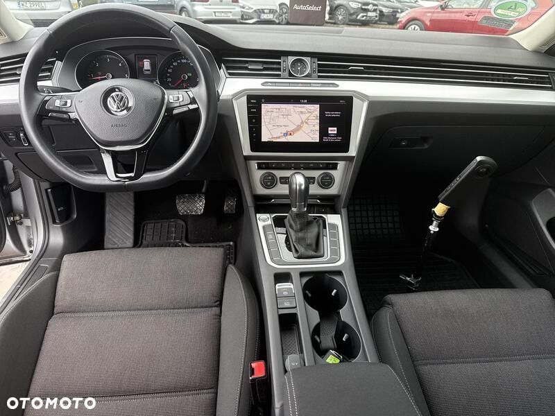 Volkswagen Passat 2.0 TDI BMT SCR Comfortline DSG7 - 24
