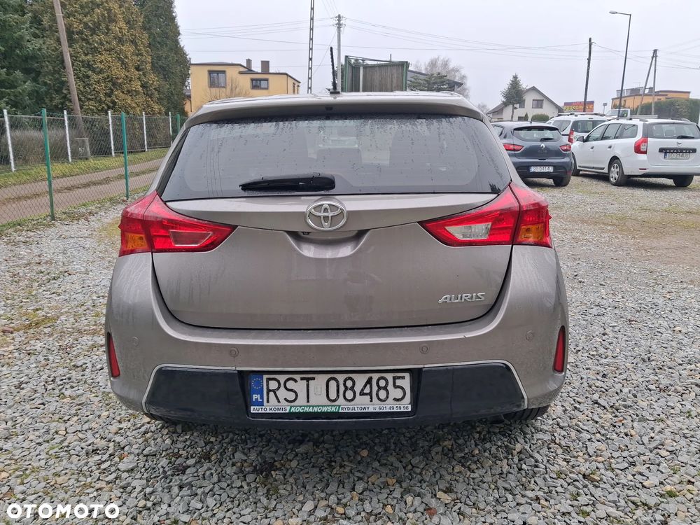 Toyota Auris 1.33 VVT-i Life Comfort - 6