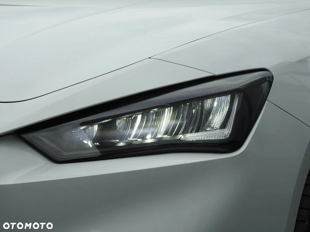 Seat Leon 1.5 eTSI ACT OPF DSG Xcellence - 37