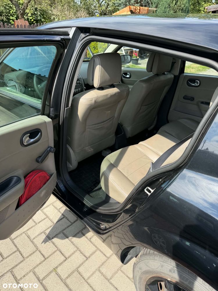 Renault Megane 1.5 dCi Pack Authentique - 6