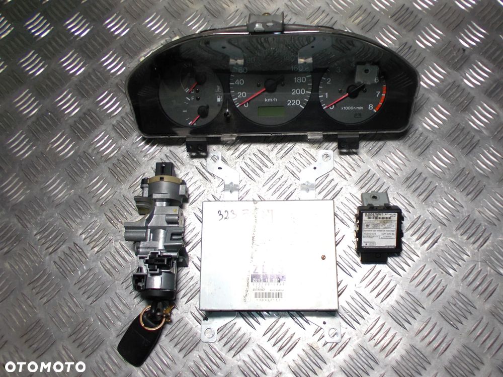 Mazda 323F BJ zestaw startowy 1.5 B 16V