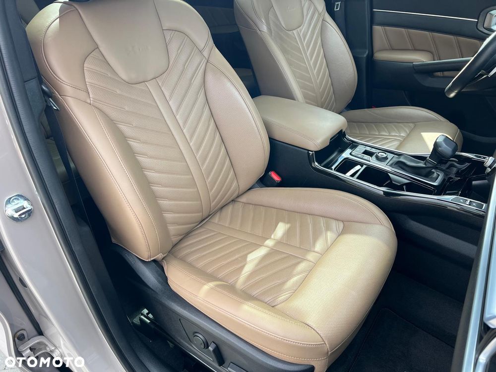Kia Sorento - 13