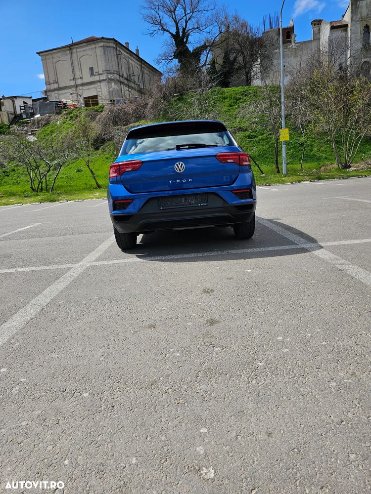 Volkswagen T-Roc - 14