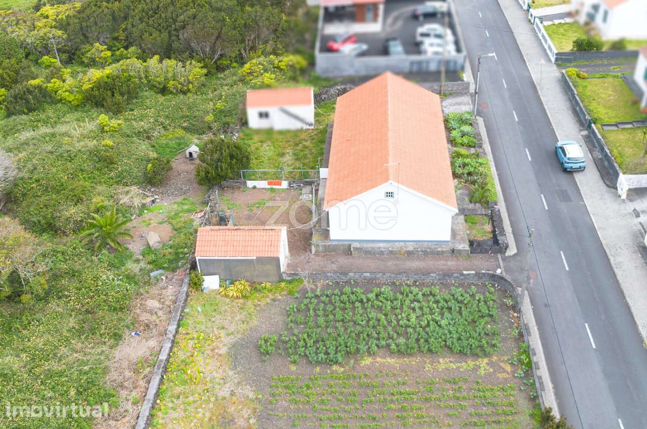 Moradia Térrea T2 com garagem na Madalena, Ilha do Pico - Grande imagem: 5/17