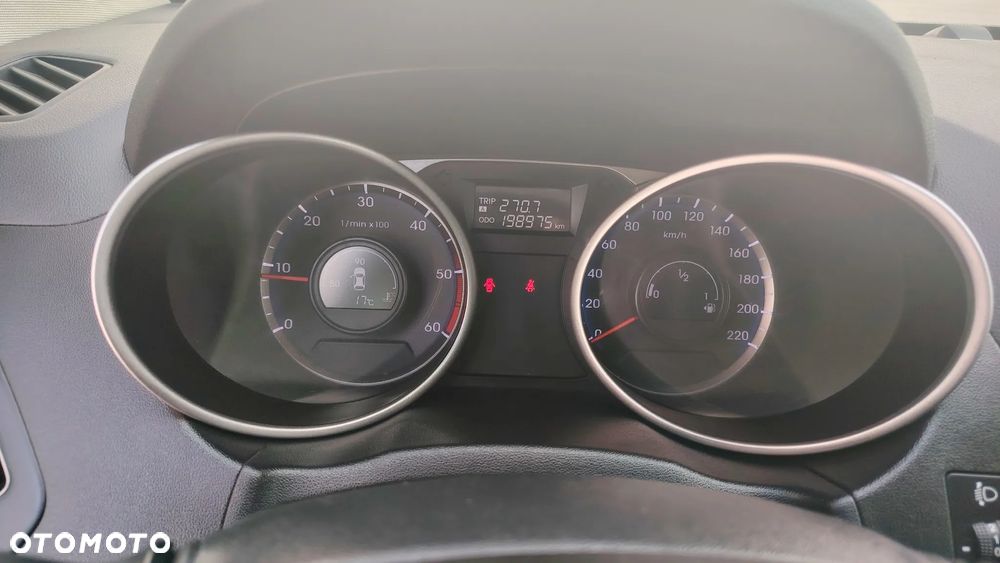 Hyundai ix35 1.7 CRDi Premium 2WD - 15