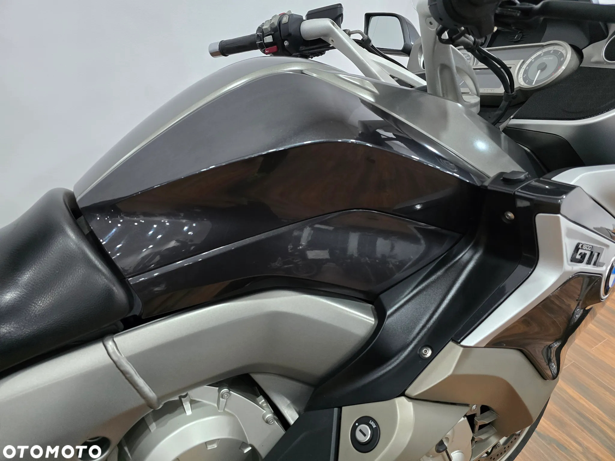 BMW K - 19