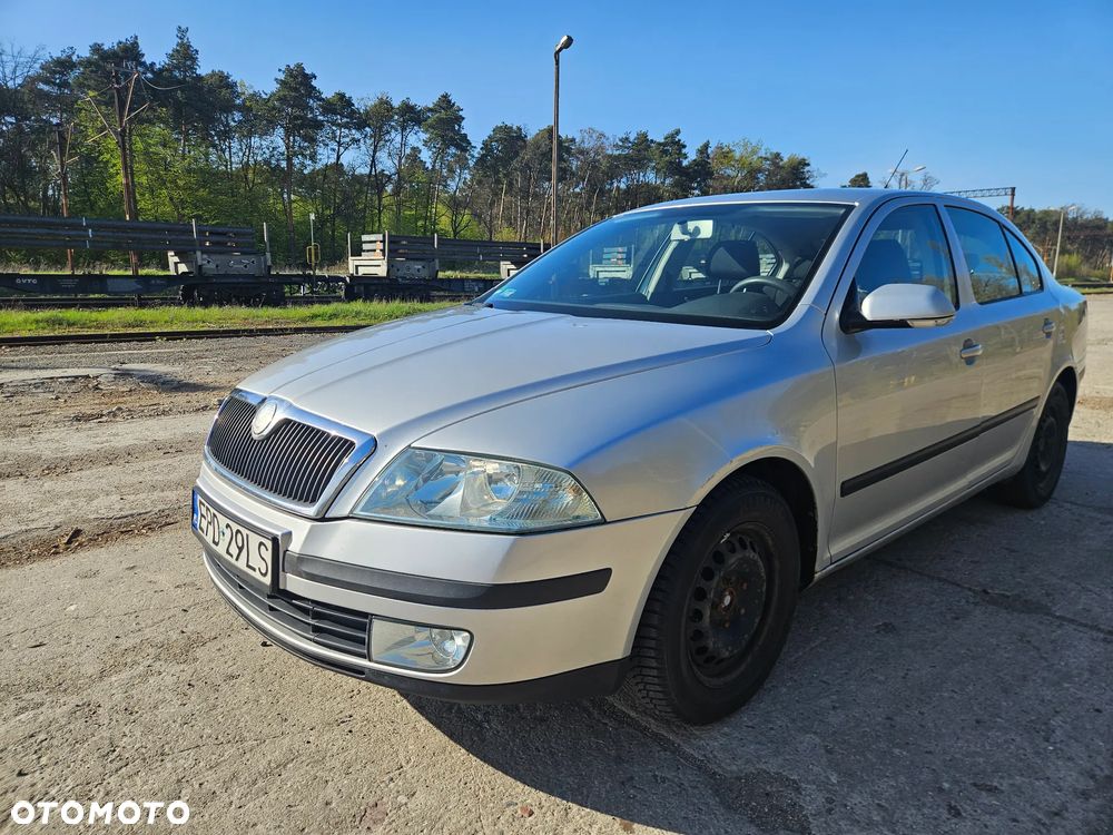 Skoda Octavia 1.9 TDI DPF Ambiente - 2
