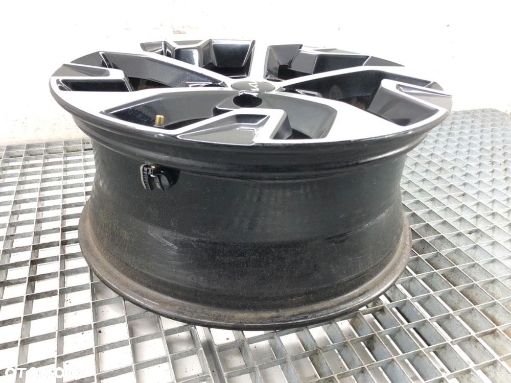 FELGA ALUMINIOWA 18 7,5 J 5X114,3 CENTR.67 ET 51  KIA SPORTAGE IV (QL, QLE) 2015 - 2022  52910-R2220 - 2