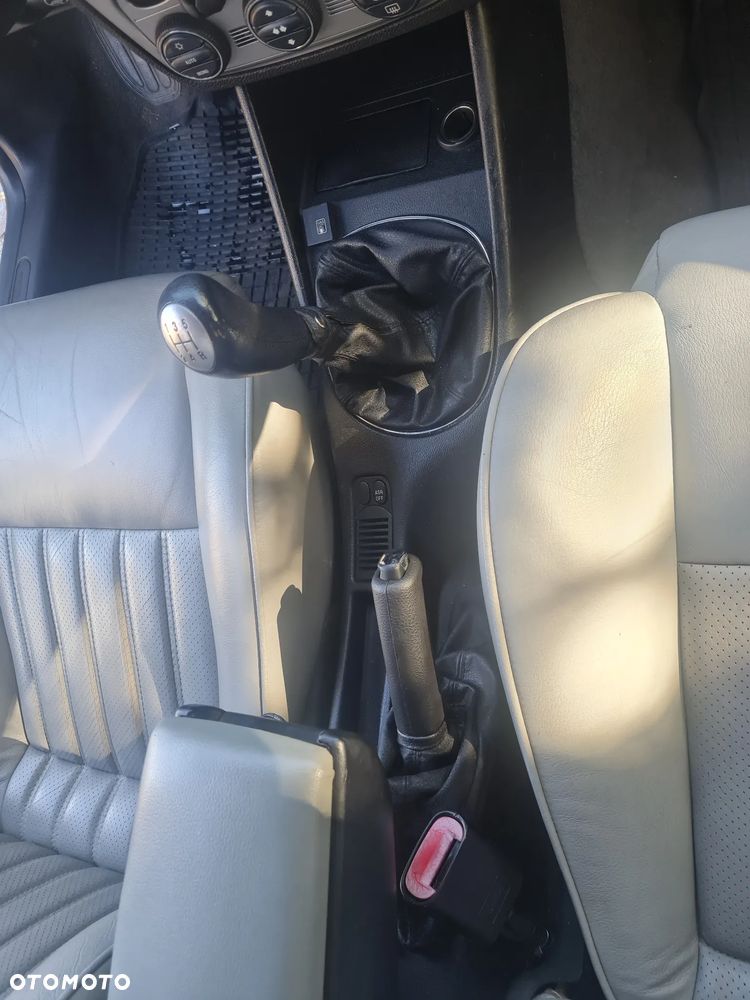 Alfa Romeo 147 - 22