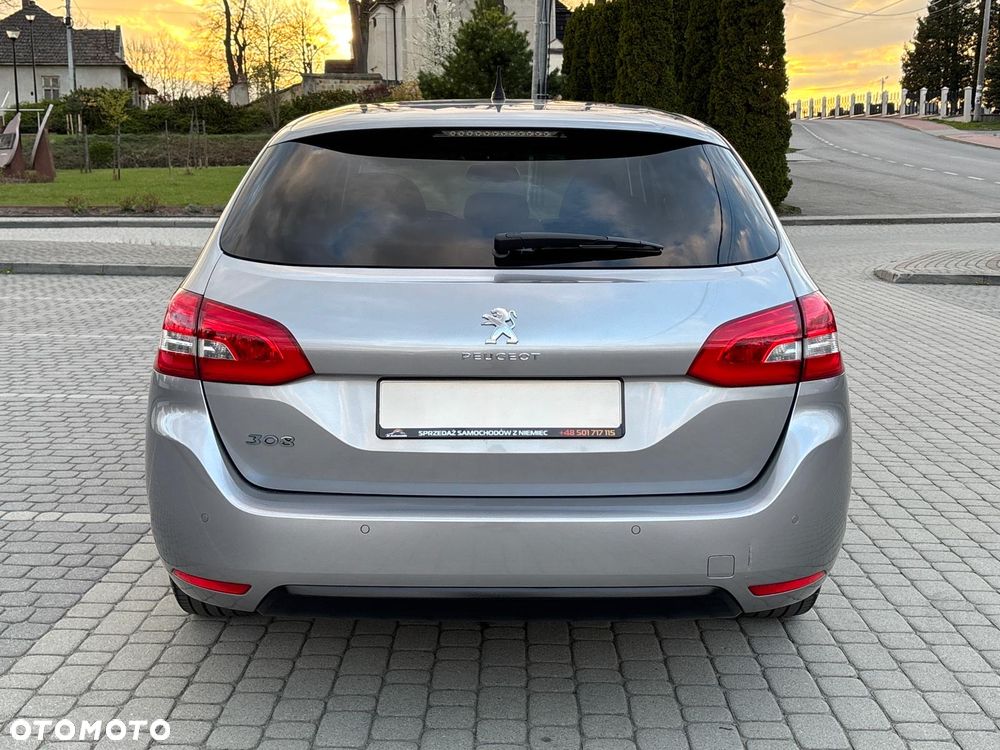 Peugeot 308 e-HDi 115 Stop & Start Allure - 24