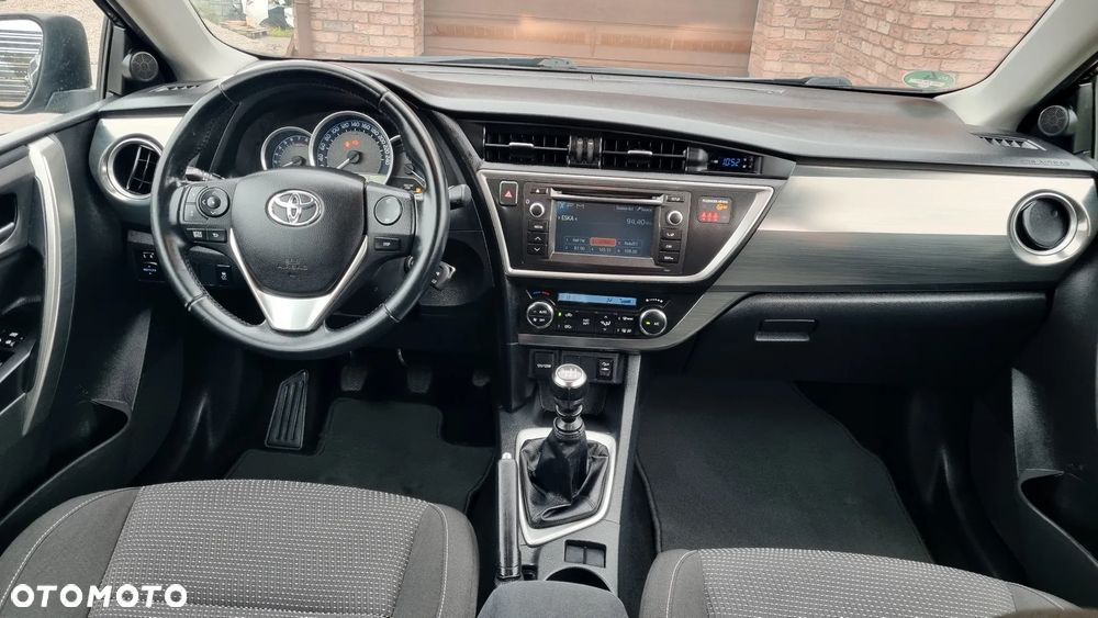 Toyota Auris 1.6 Valvematic Comfort - 22