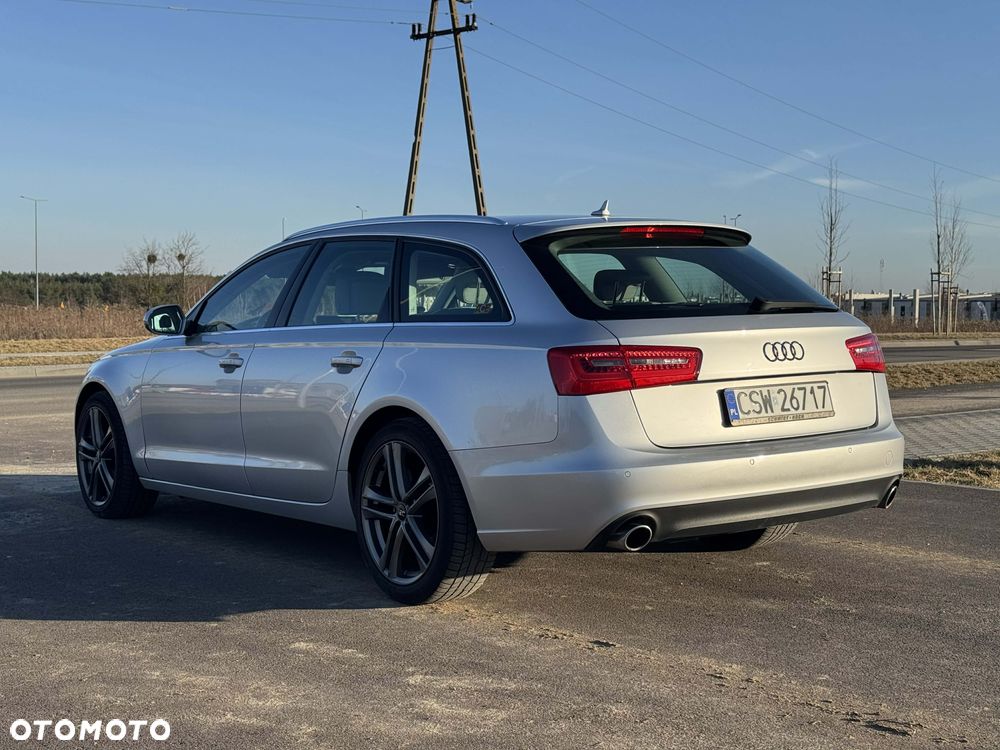 Audi A6 Avant 2012 photo 4