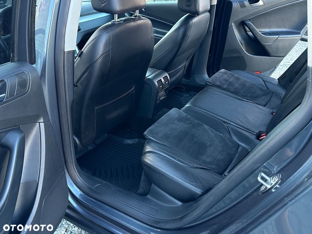 Volkswagen Passat 2.0 TDI DPF DSG 4Motion Highline - 21