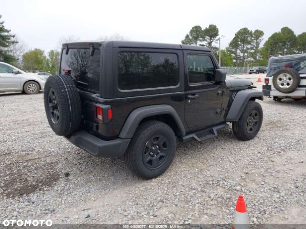 Jeep Wrangler - 6