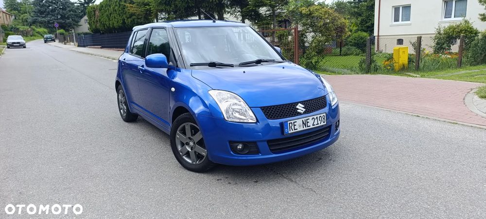 Suzuki Swift 1.3 Club - 6
