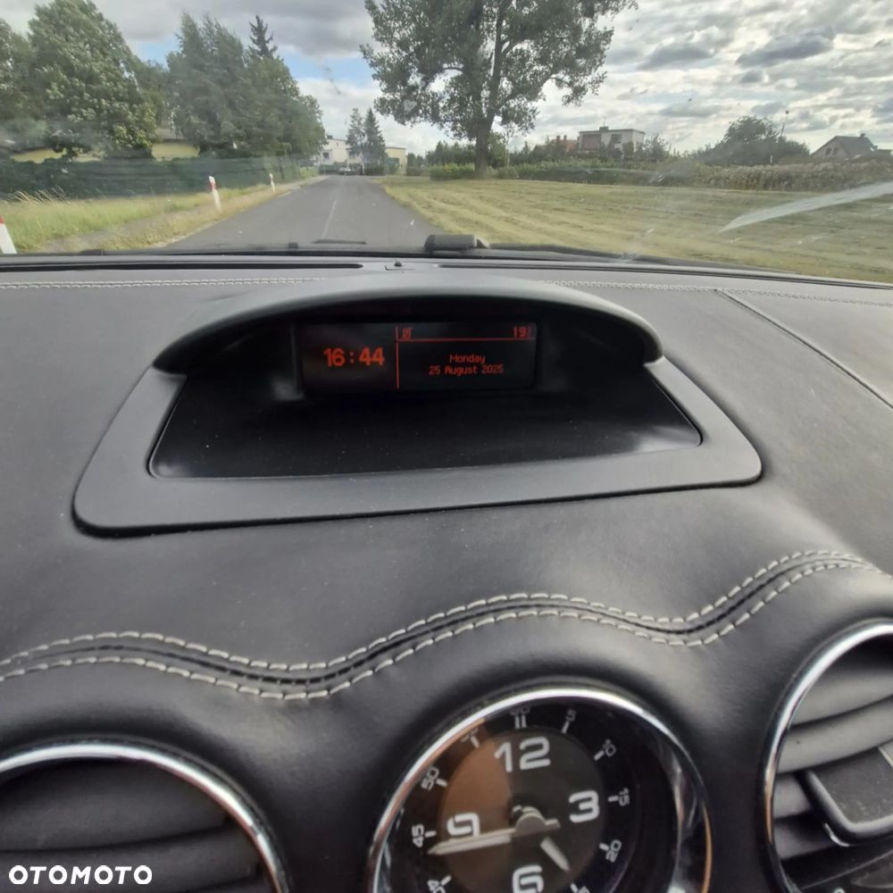 Peugeot RCZ 2.0 HDi - 9