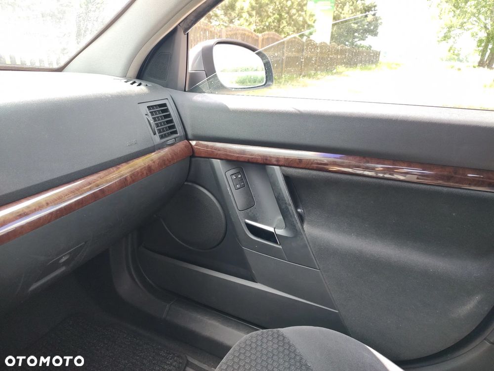 Opel Vectra - 11