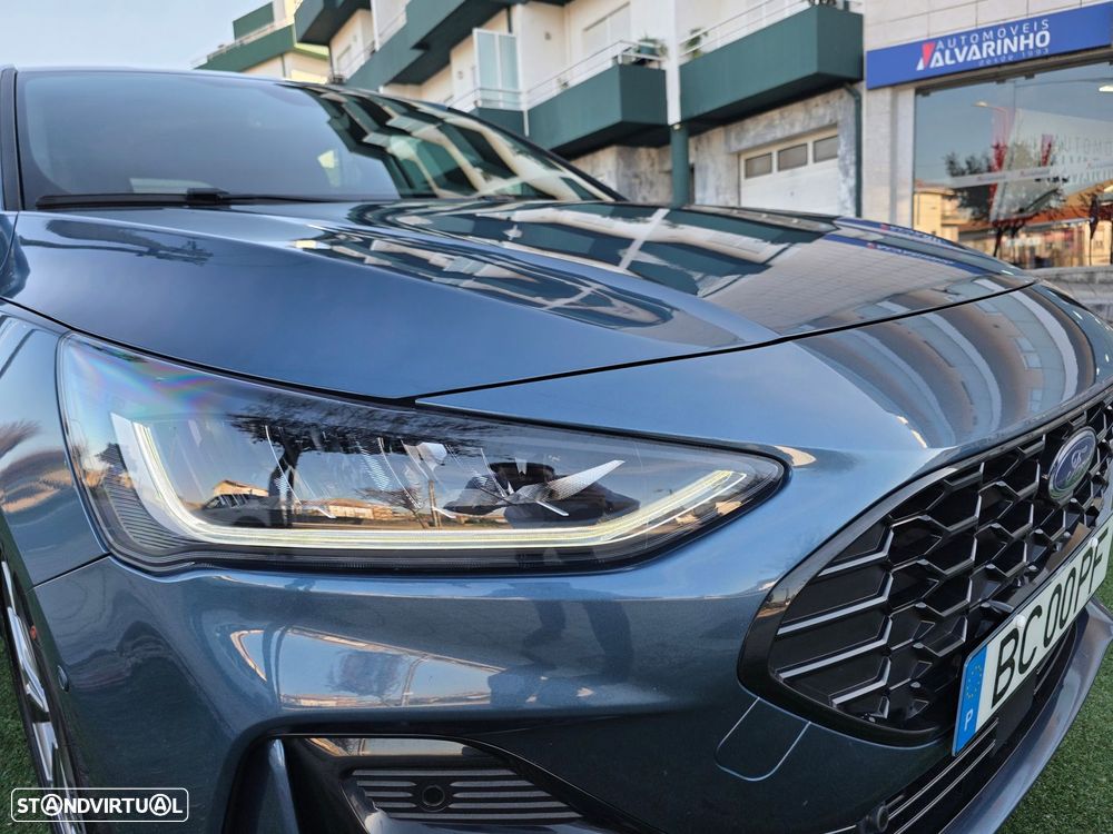 Ford Focus 1.0 EcoBoost MHEV ST-Line X Aut. - 4