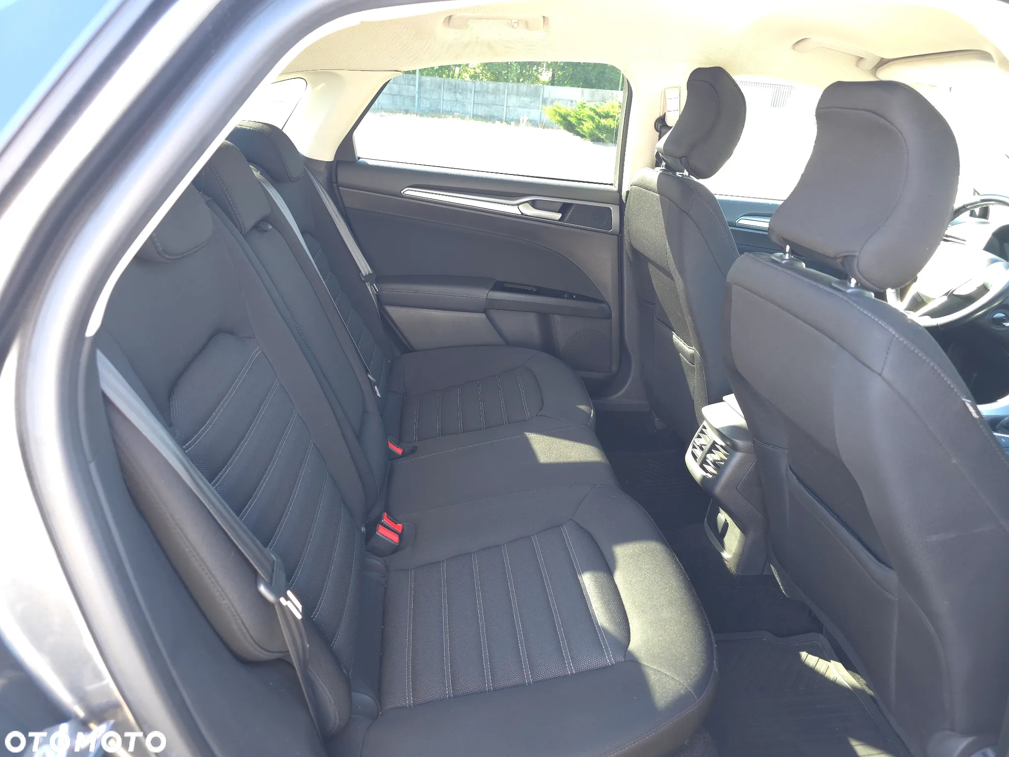 Ford Mondeo 1.5 EcoBoost Edition - 13