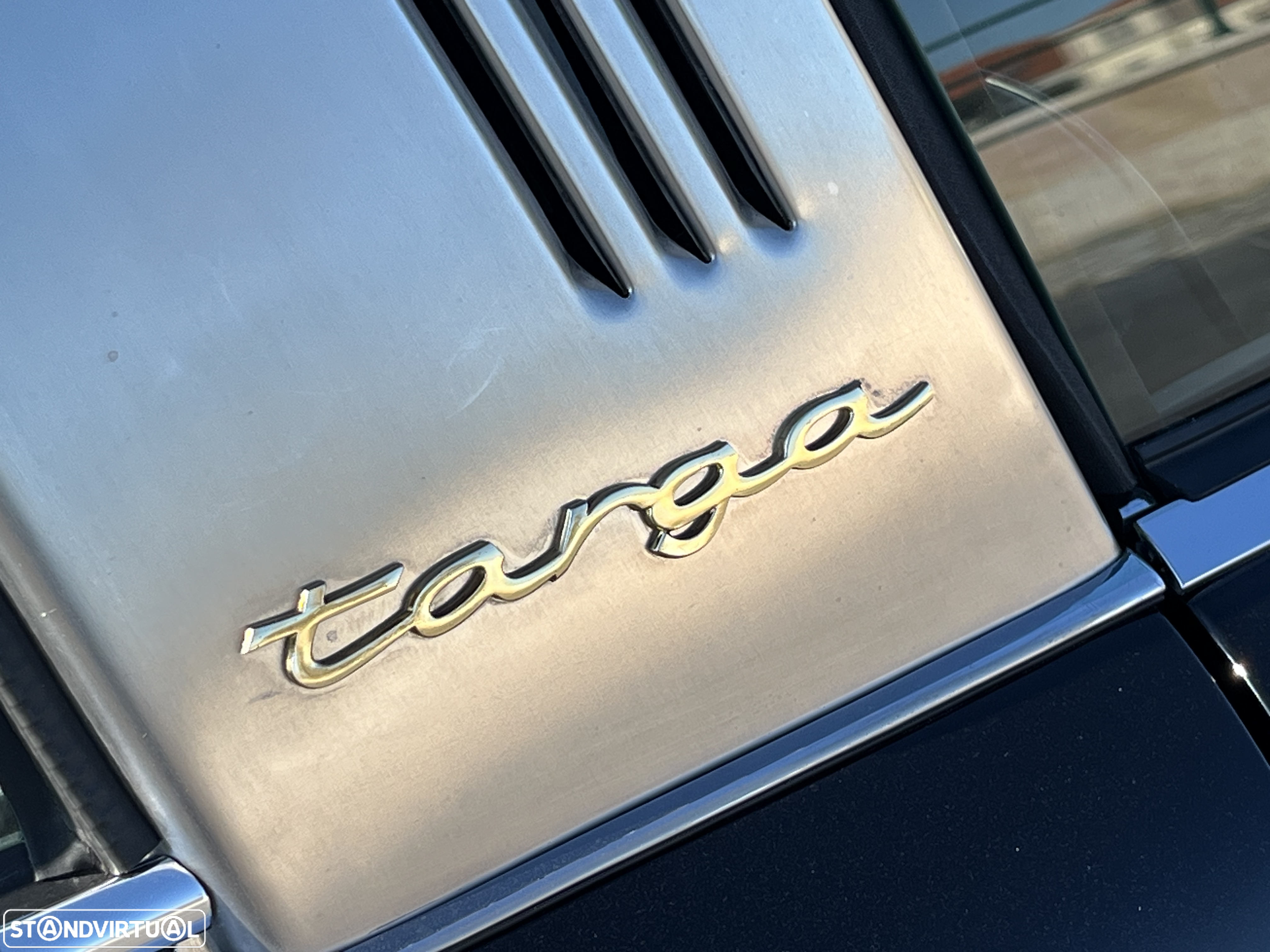 Porsche 911 Série F - 17
