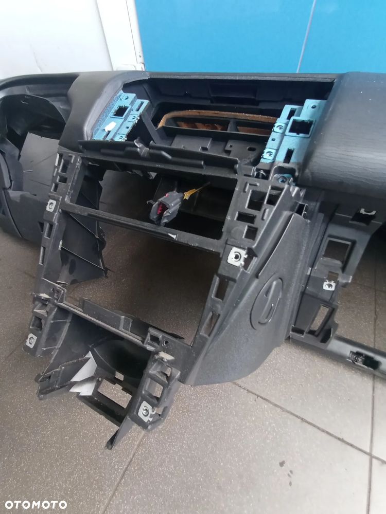 Deska rozdzielcza konsola Citroen C4 - 7