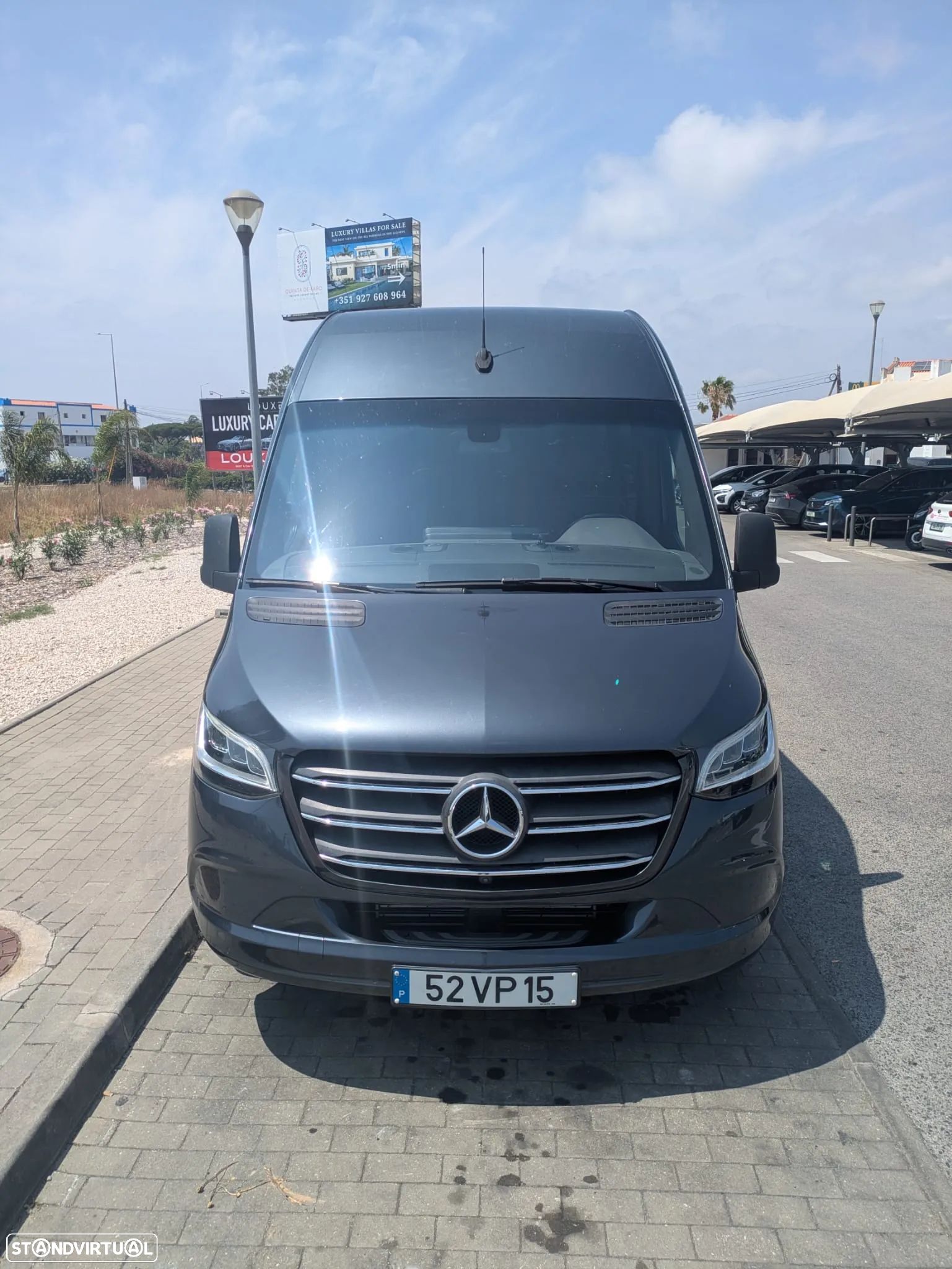 Mercedes-Benz Sprinter - 1