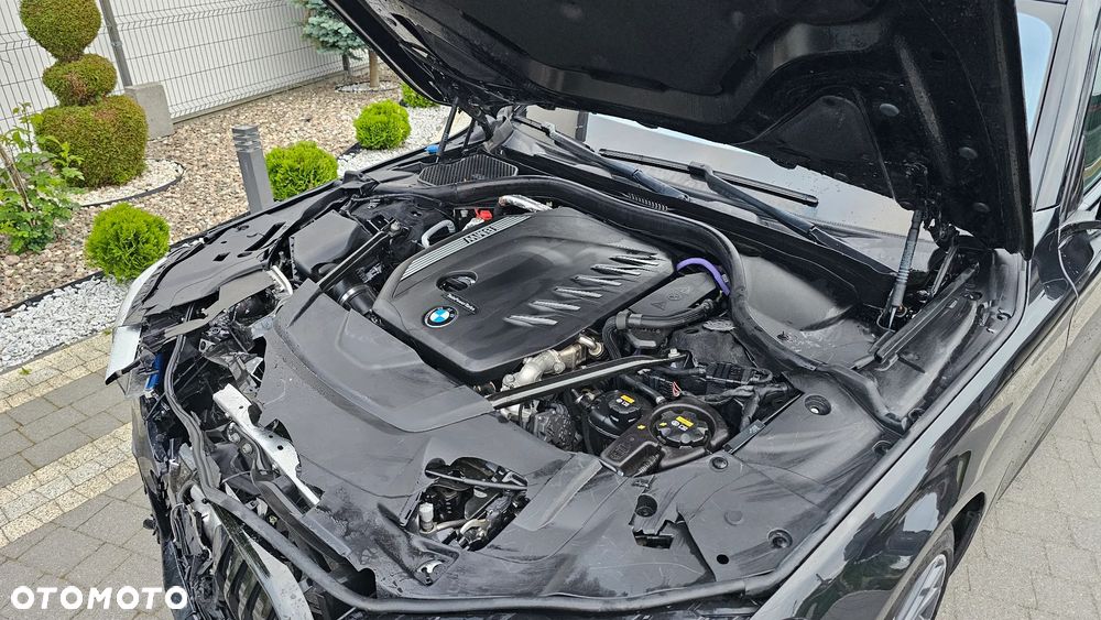 BMW Seria 7 730d xDrive mHEV sport - 29