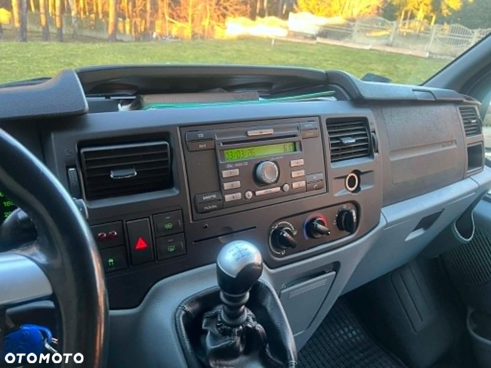 Ford Transit - 5