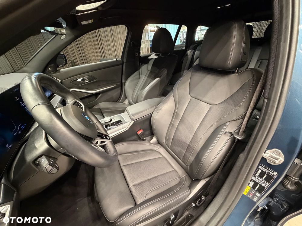 BMW Seria 3 330e xDrive M Sport sport - 11