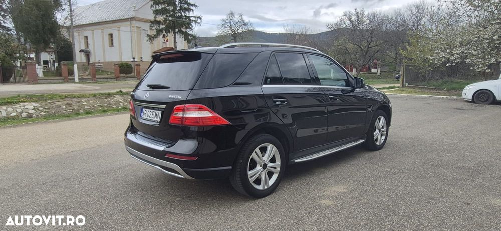 Mercedes-Benz ML - 4